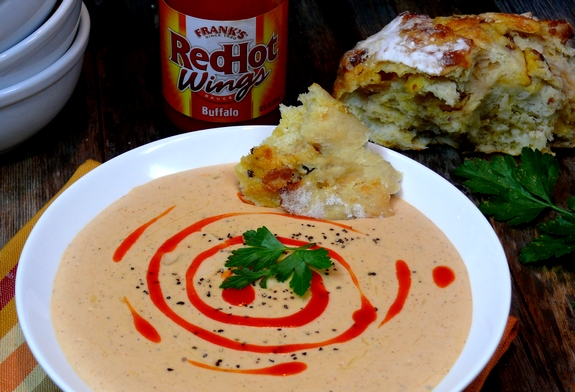Cheesy Buffalo Roasted Cauliflower Potato Soup