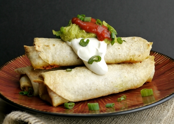 Oven Baked Pulled Pork Flautas 1