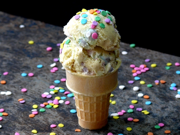 Extra Vanilla Easter Ice Cream with M Ms