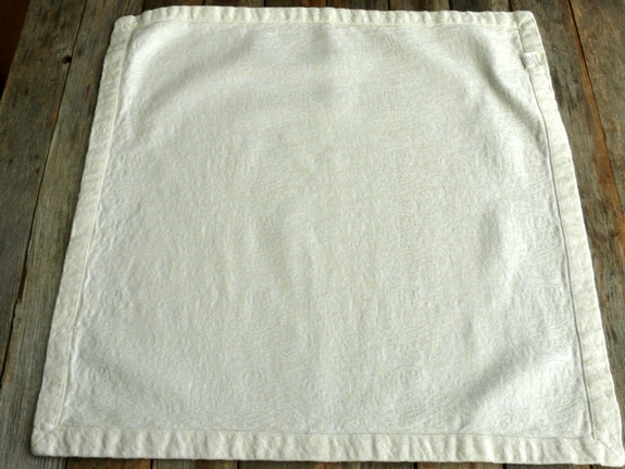 Napkin Folding 1st Step
