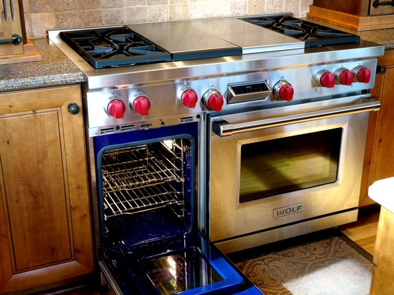 Wolf 48 inch Dual Fuel Range blue inside