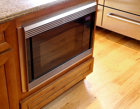 Wolf Microwave Oven