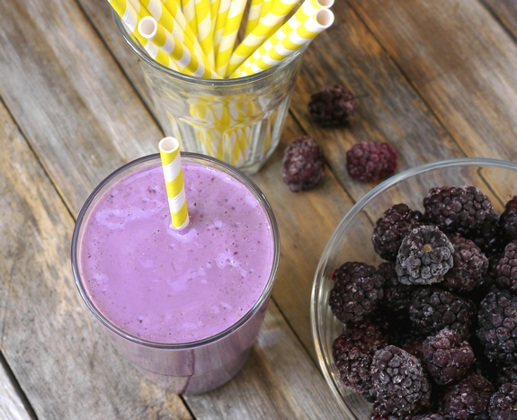 Blackberry Banana Smoothie