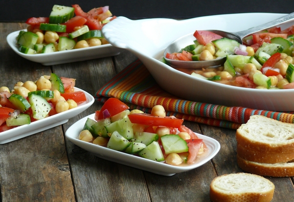 Cumcumber Tomato and Garbanzo Bean Salad serves 4