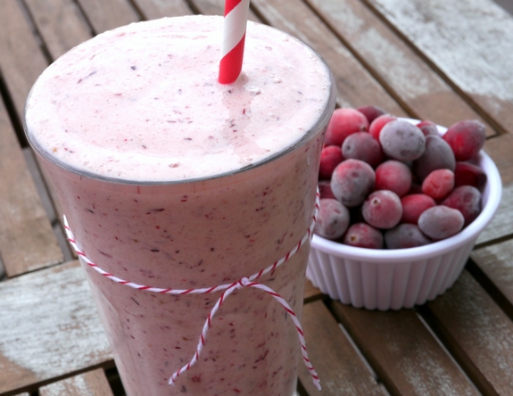 Cranberry Vanilla Cinnamon Smoothie A holiday taste you will love 