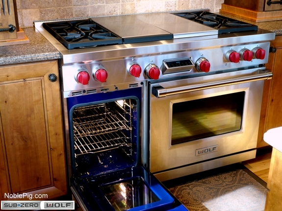 2 Noble Pig Sub Zero Wolf Fuel Range