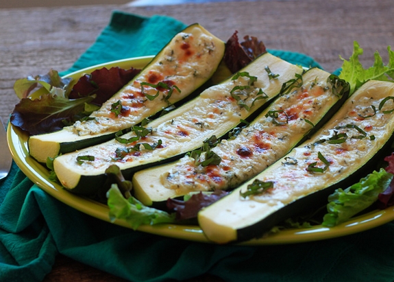 White Pizza Stuffed Zucchini Boats
