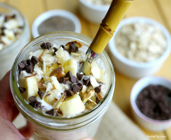 30 Minute Banana Almond Chocolate Chip Oats from Noble Pig