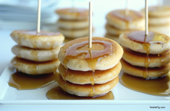 Perfect Silver Dollar Pancakes that are perfectly round everytime