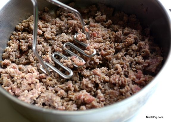The Best 5 Ingredient Sausage Gravy sausage