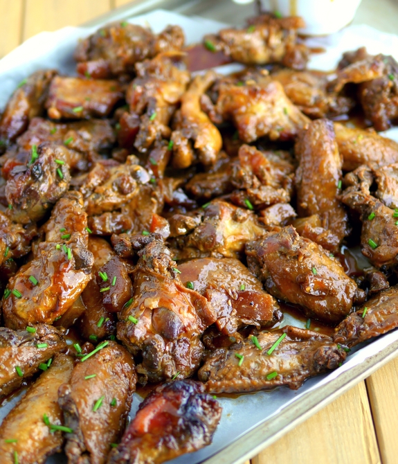 Slow Cooker Honey Pineapple Chicken Wings are perfection