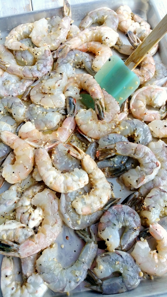 Buttery Sheet Pan Garlic Shrimp 