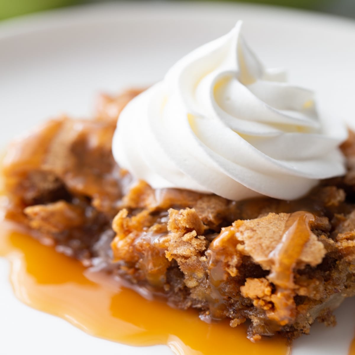 butterscotch apple cake