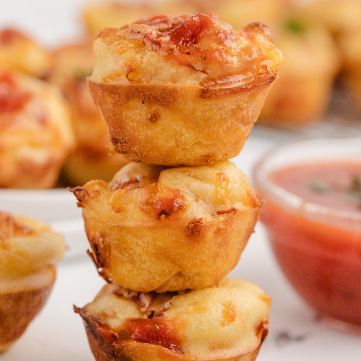 Pepperoni Pizza Puffs