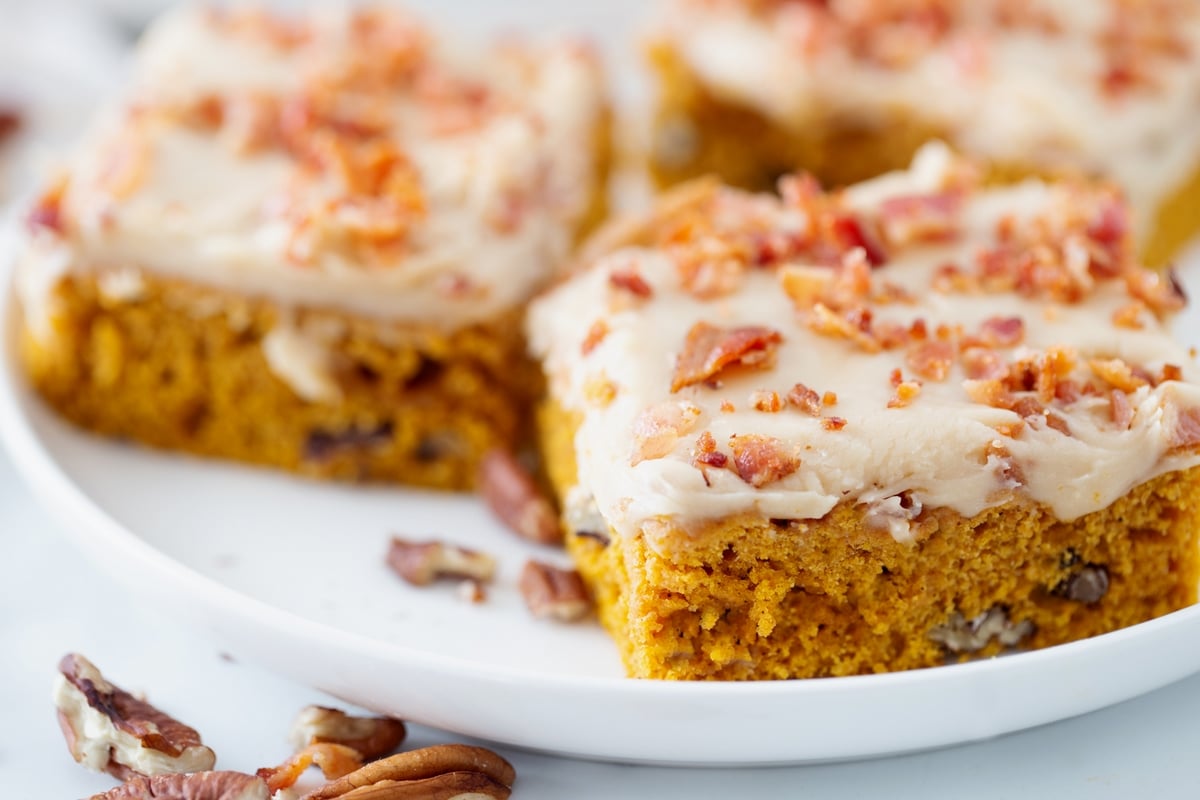 pumpkin caramel bars with bacon