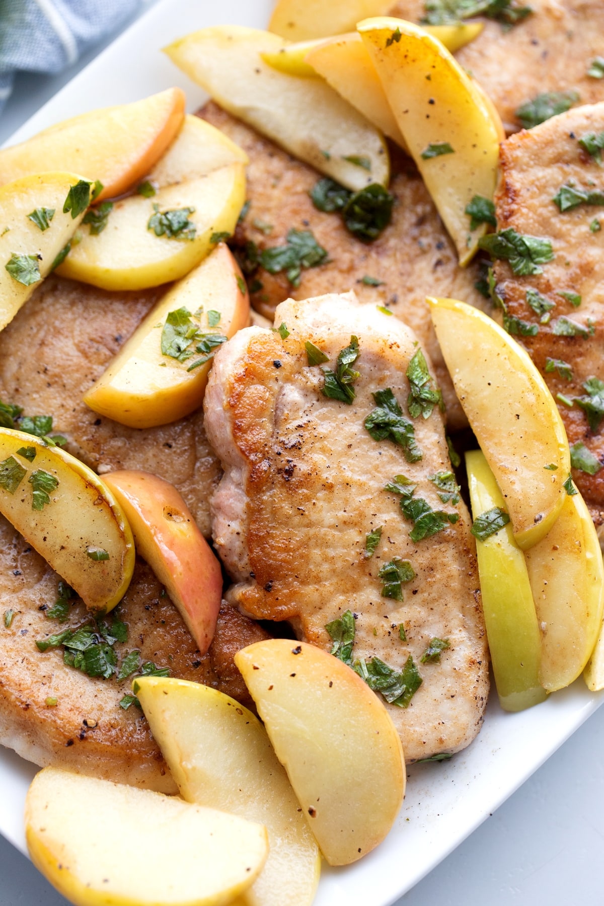 pork cutlets with apples