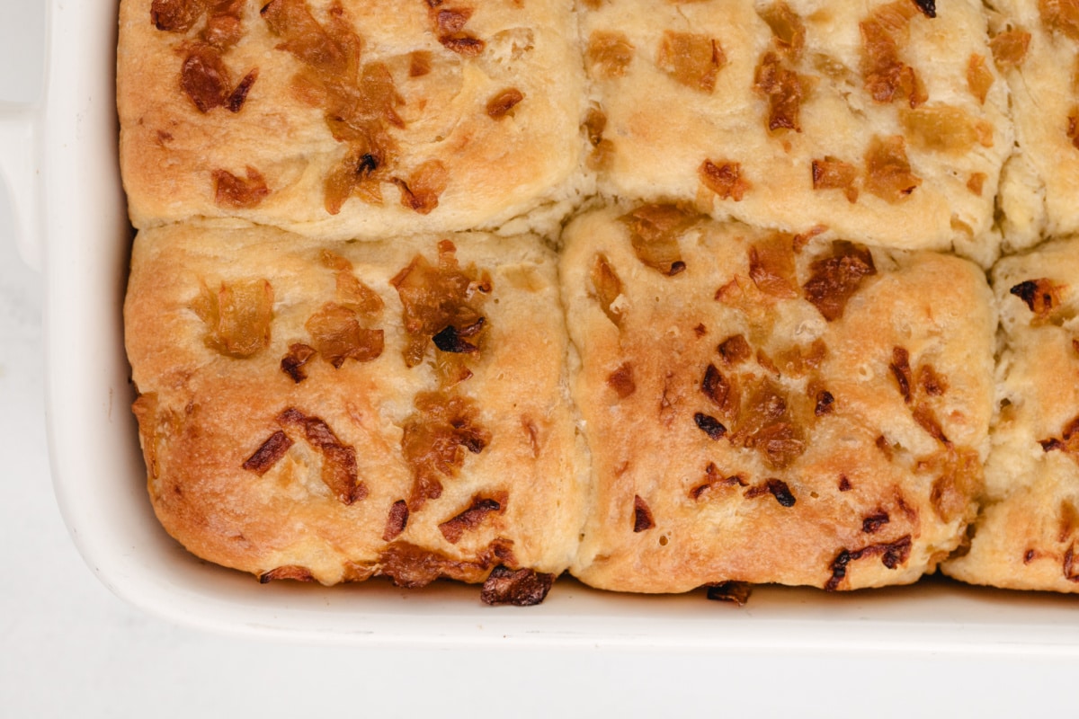 No-Knead Onion Rolls in a pan No-Knead Onion Rolls