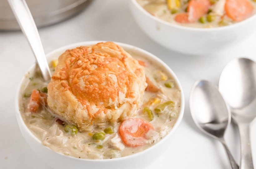 This chicken pot pie soup is a perfect comfort meal. The thick, creamy base is rich and hearty, with all the cozy flavors of chicken pot pie in soup form. pot pie soup recipe