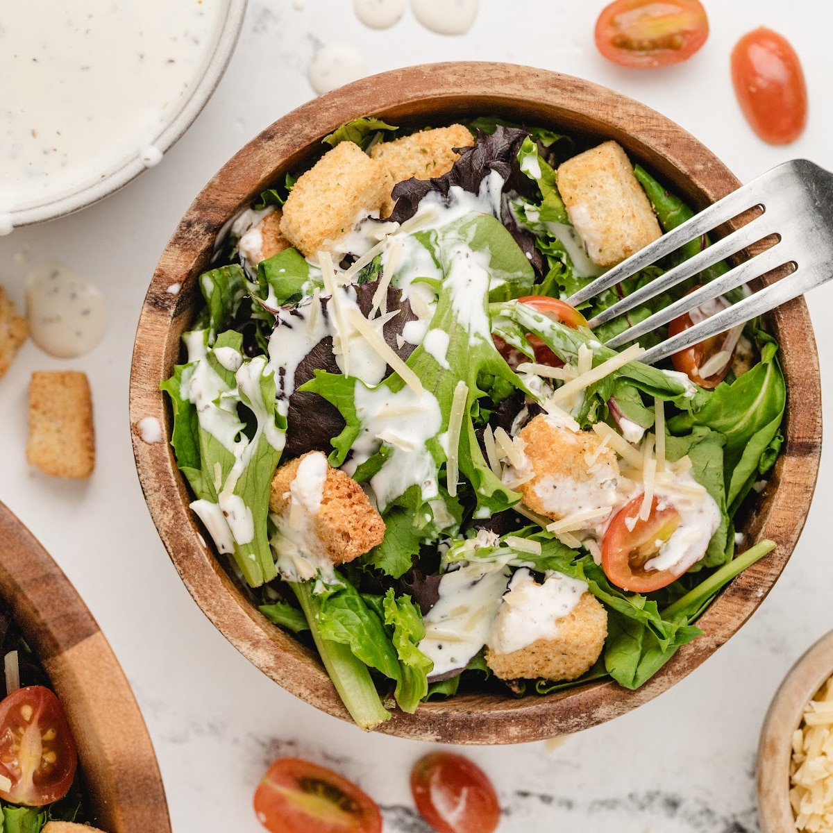 Old Spaghetti Factory’s Creamy Pesto Dressing (Copycat Recipe)