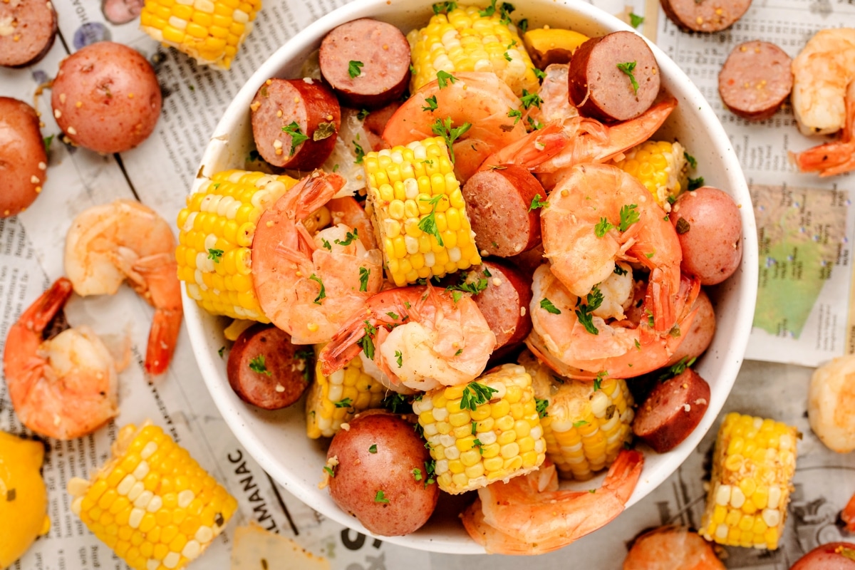 Enjoying a Low Country shrimp boil indoors any night of the week is easier than you might think. Just make it on the stove and serve on newspaper for a fun get-together—it’s a great dish to enjoy year-round. southern shrimp boil