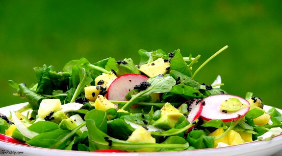 Pineapple-Fennel Salad with Ginger-Sesame Dressing