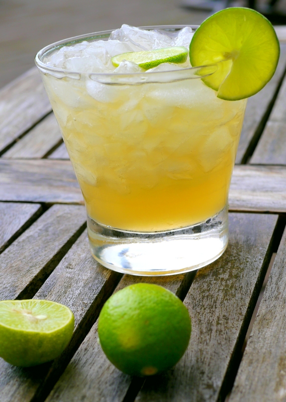 Key Lime Caipiranhas