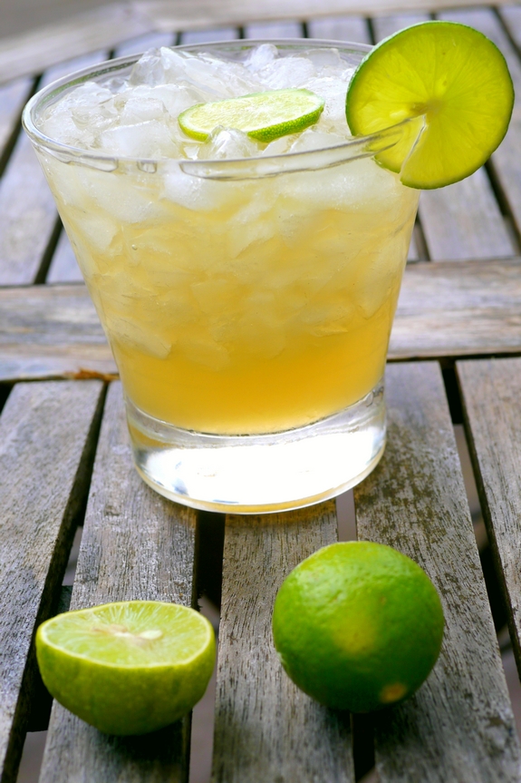 Key Lime Caipiranhas