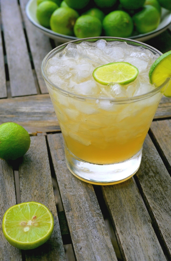 Key Lime Caipiranhas