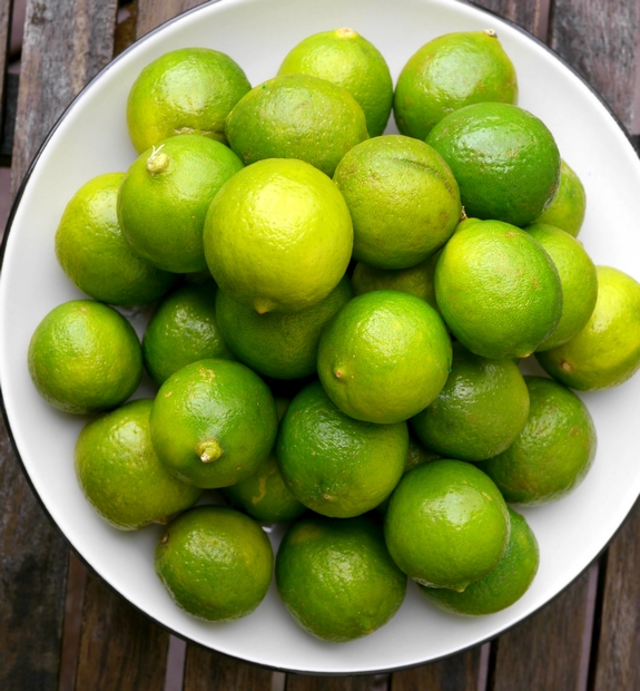 Key Lime Caipiranhas