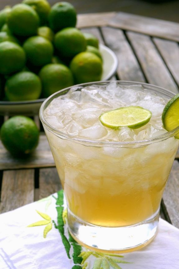 Key Lime Caipiranhas