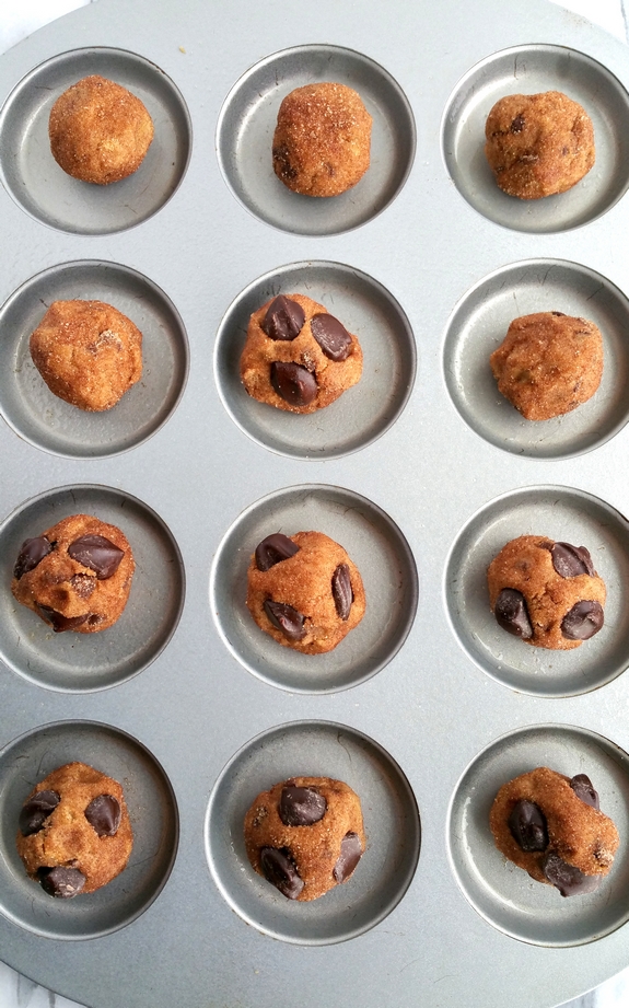 The Quickest Peanut Butter Banana Chocolate Chip Cookies 