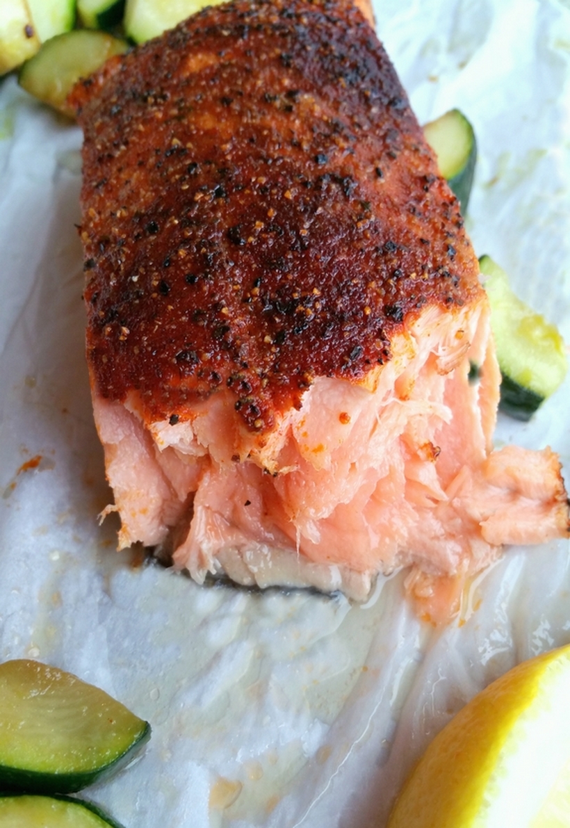how long to cook salmon in air fryer