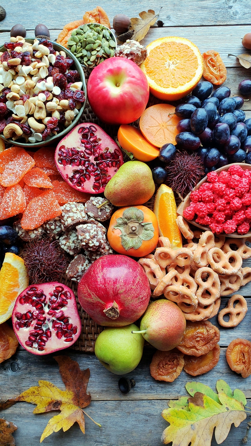 One of my favorite entertaining "hacks" is putting together a big board of seasonal goodies in lieu of preparing appetizers. This Fall Harvest Appetizer Board is a guaranteed crowd-pleaser! #noblepig #appetizer #charcuterieboard