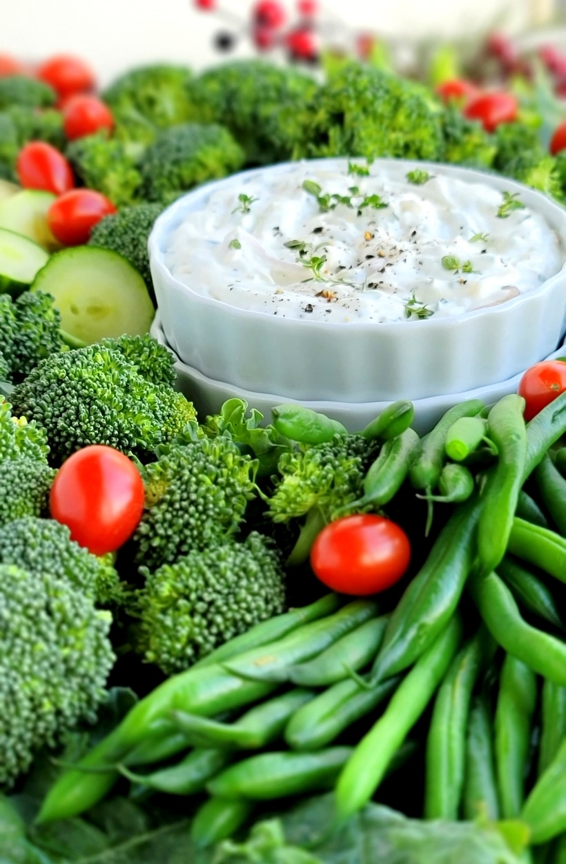 vegetable tray for the holidays