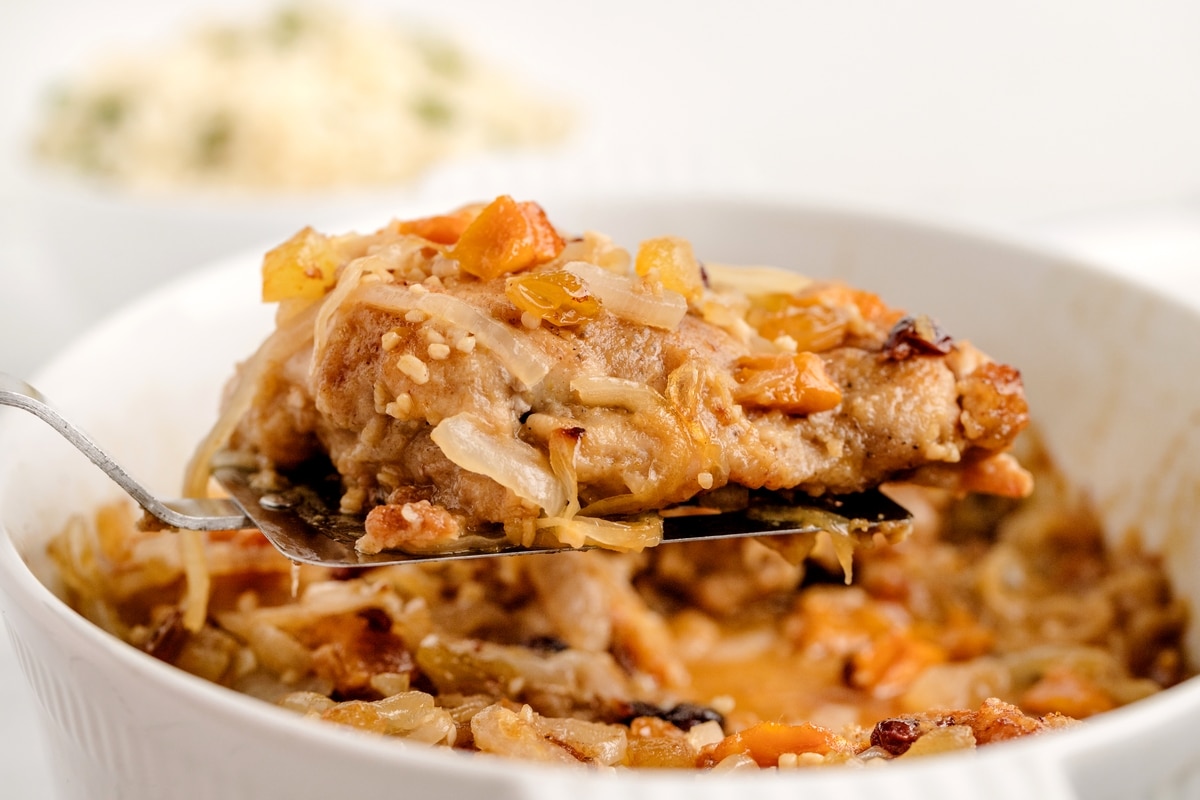 When it’s time to switch up chicken night, this margarita chicken has a spiced coating and a zesty tequila sauce that keeps things interesting and totally family-friendly. margarita braised chicken thighs
