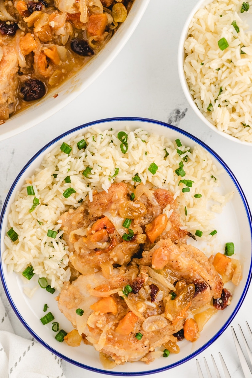 When it’s time to switch up chicken night, this margarita chicken has a spiced coating and a zesty tequila sauce that keeps things interesting and totally family-friendly. easy margarita chicken