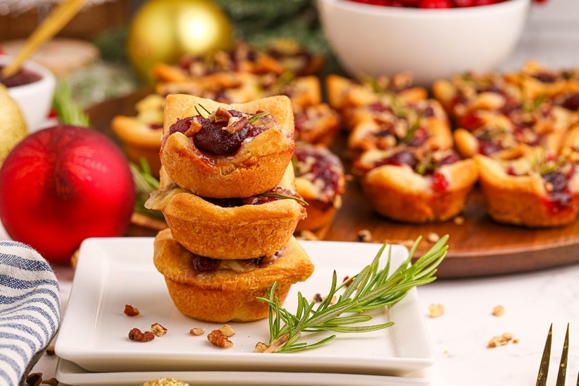 holiday appetizer with brie