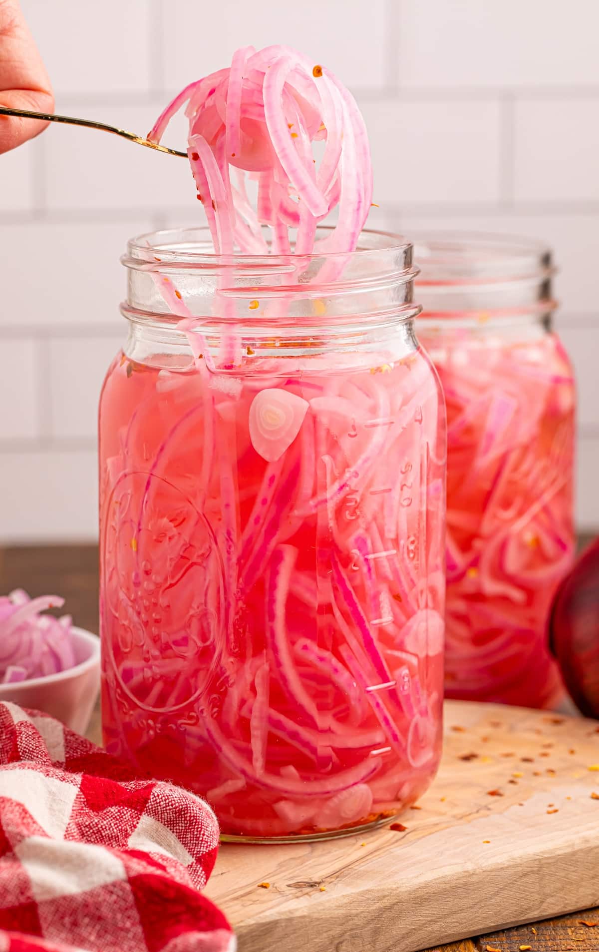 Spice up your meals with homemade pickled red onions. Learn how to make this quick and easy condiment that adds a burst of flavor. quick pickled red onions