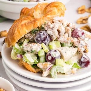 chicken salad with grapes