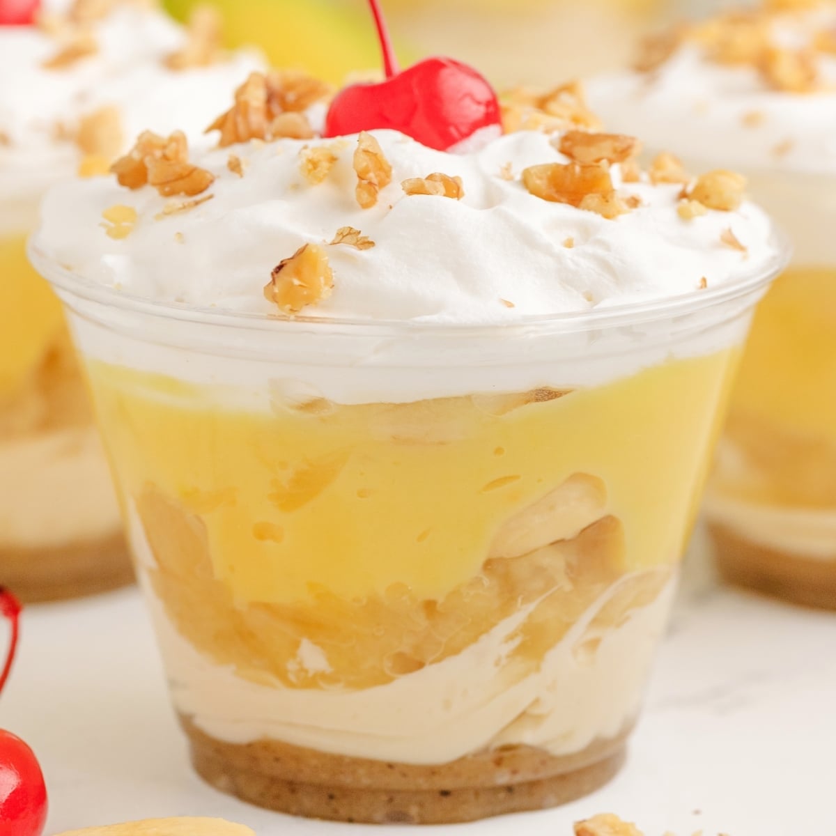 Banana Split cakes no bake
