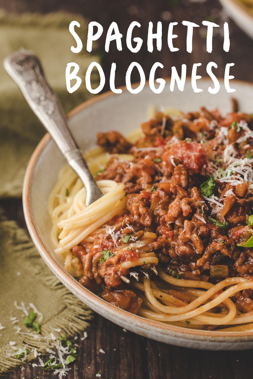 This spaghetti Bolognese is rich, hearty, and packed with comforting flavors that always hit the spot. The slow-cooked Ragù with San Marzano tomatoes and a splash of red wine brings out incredible depth. via @cmpollak1