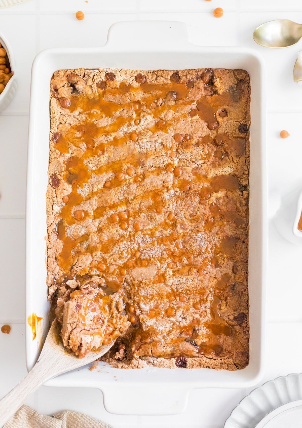 This Apple Spice Dump Cake is as easy as it gets, but the warm, spiced flavors make it feel like you spent hours in the kitchen. It’s a no-hassle dessert that’s perfect for relaxed nights in. dump cake