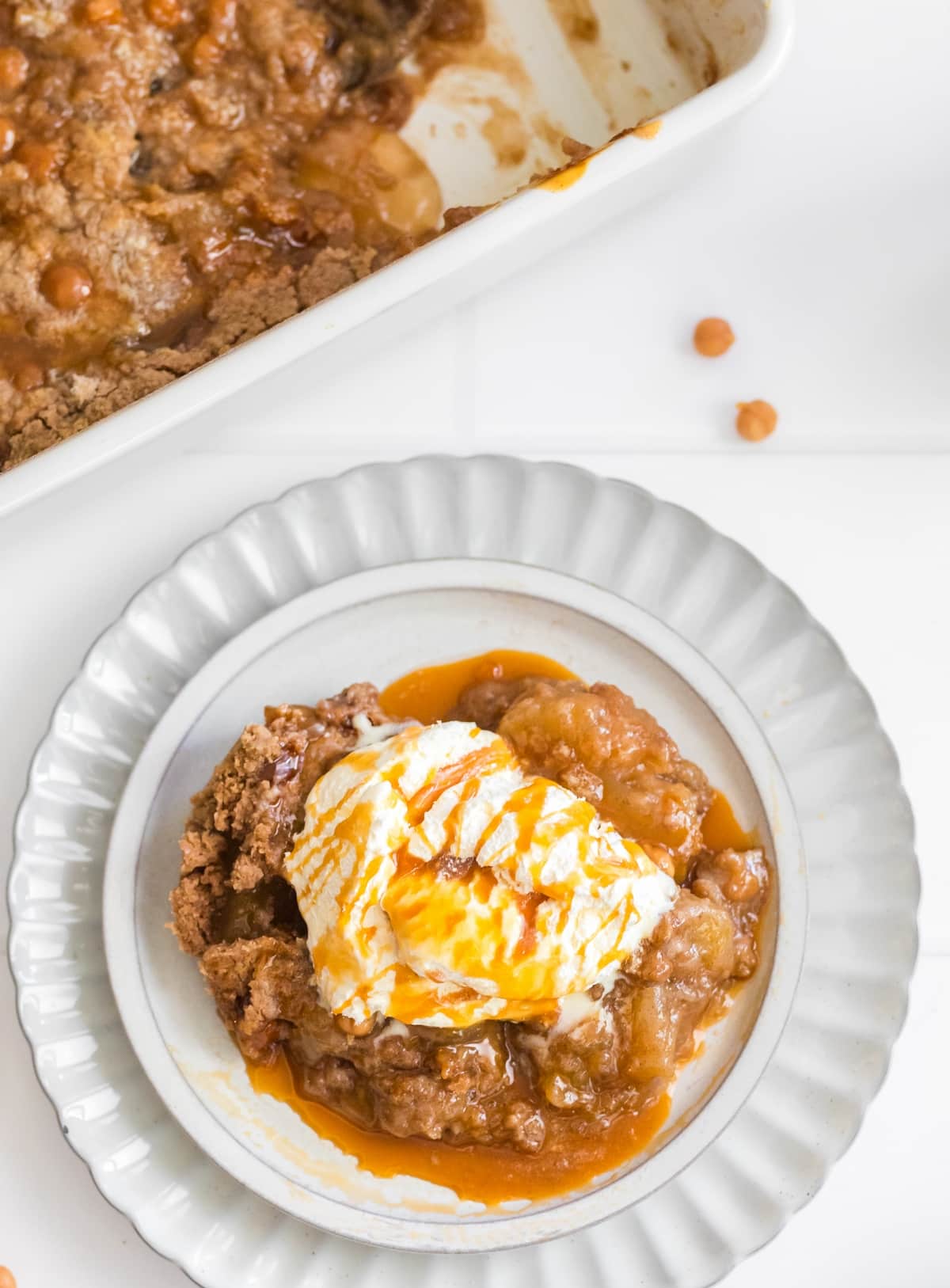 apple spice dump cake