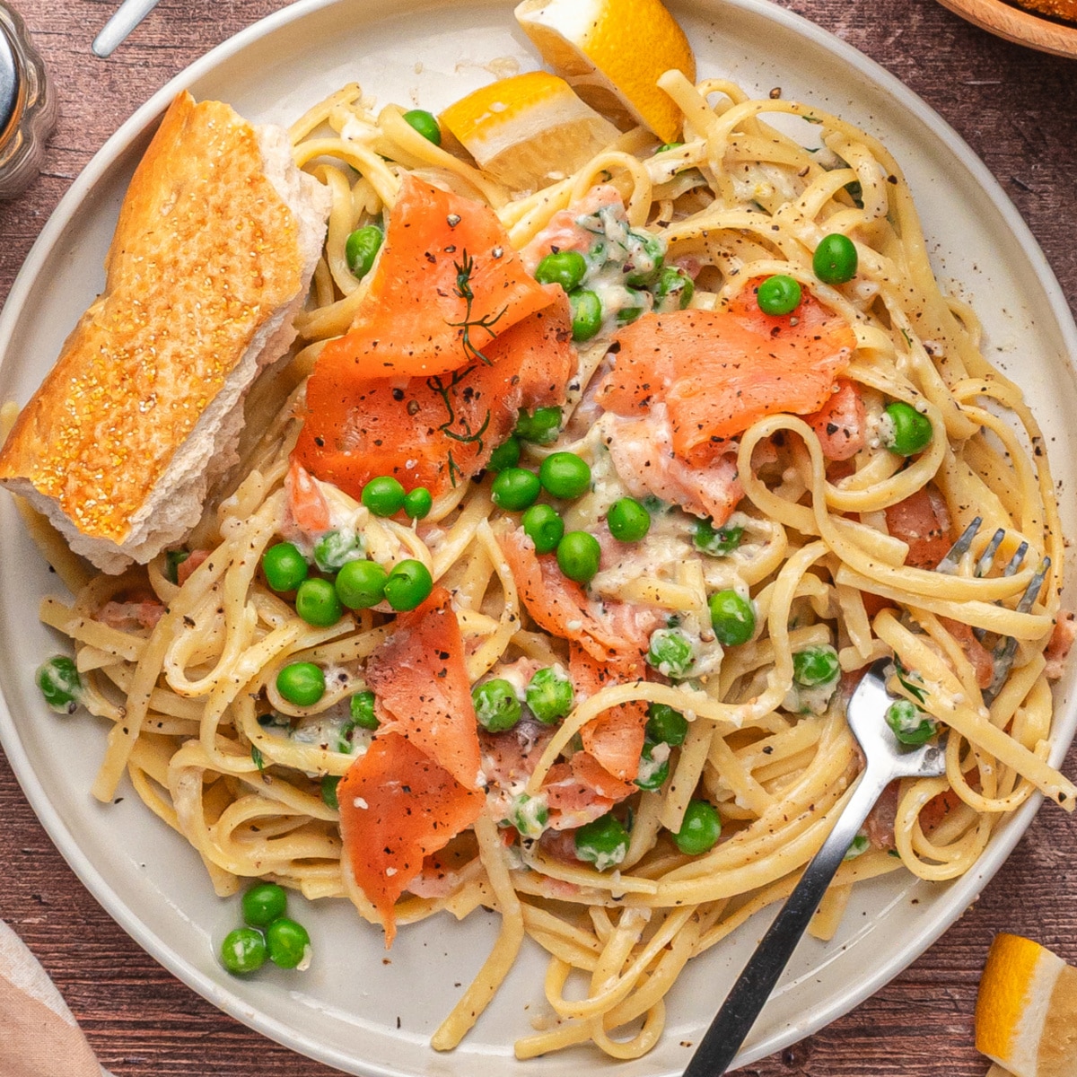Smoked Salmon Pasta with Creamy Lemon Dill Sauce