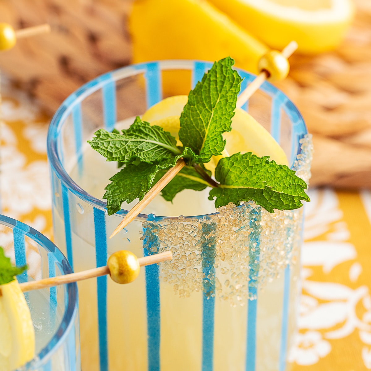 Elderflower Honey Gin Smash