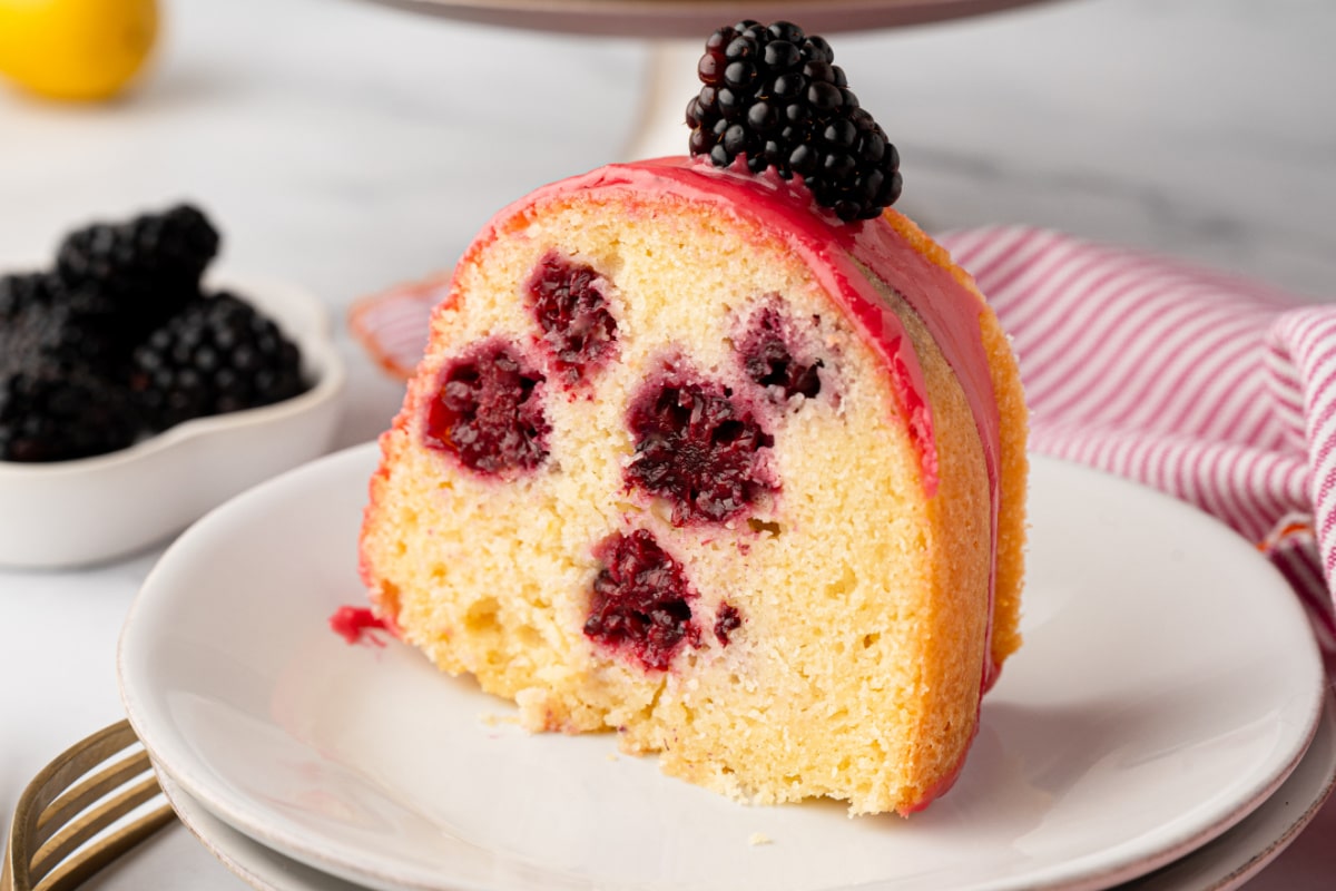 slice-of-lemon-blackberry-bundt-cake