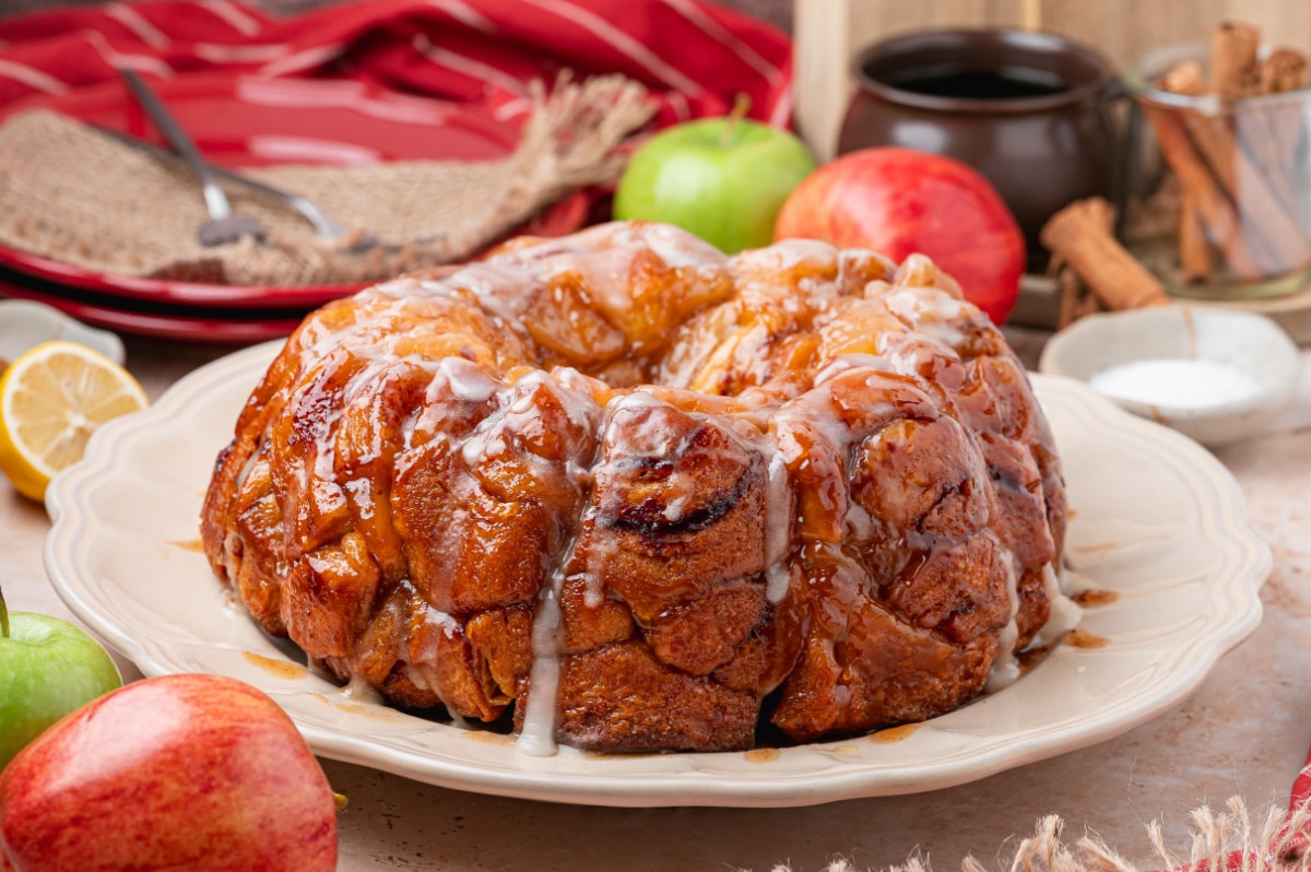 Caramelized Apple Pie Cinnamon Roll Monkey Bread Apple pie cinnamon roll monkey bread baked in a Bundt pan with brown sugar sauce and icing.