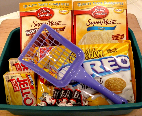 kitty litter cake